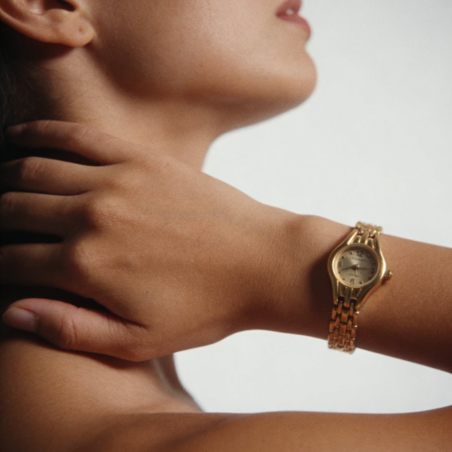 Reloj Oval Gold - Pixie